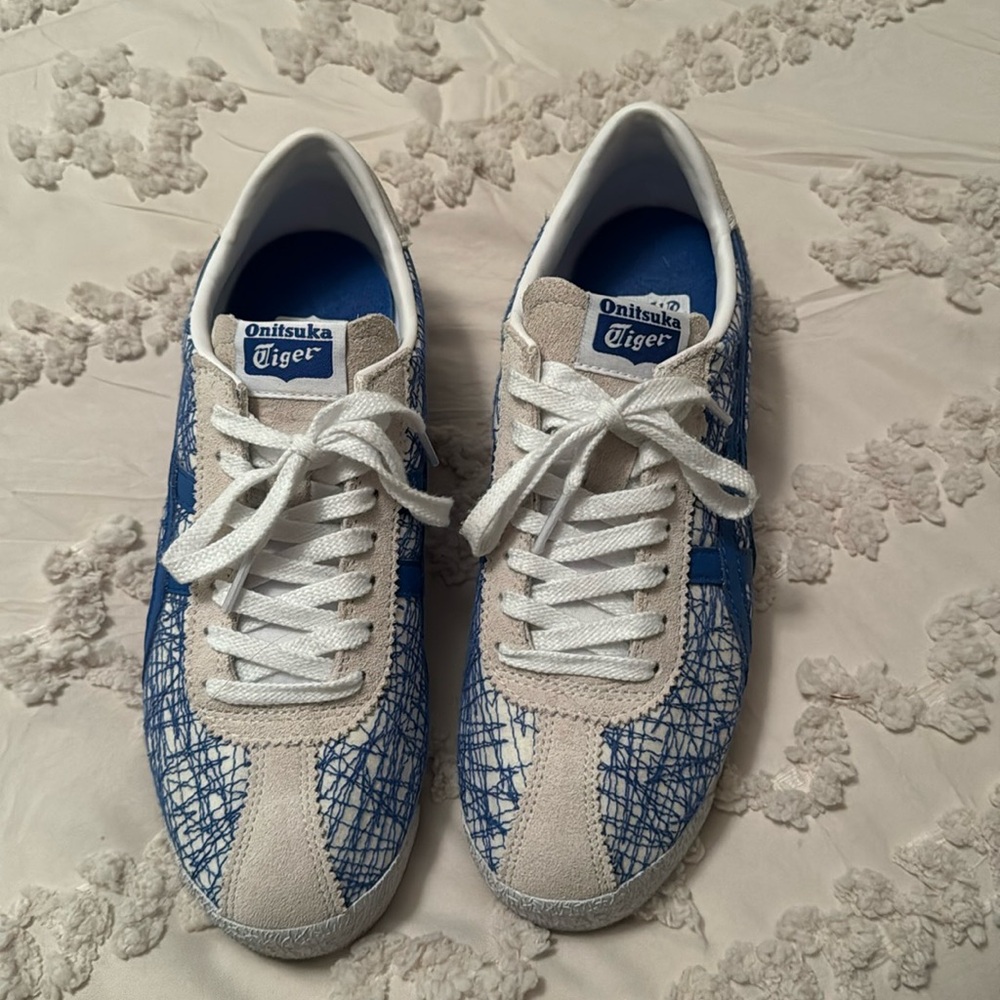 Blue and white Onitsuka Tiger women’s sneakers- size 8 US